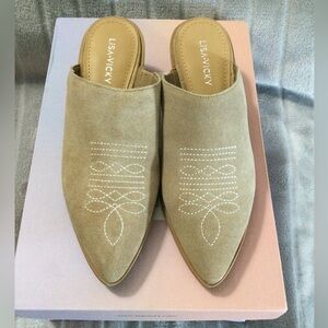 Lisa-Vivcky Women's Tan Suede Pointed Slip-On Mules